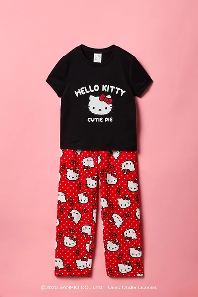 Hello Kitty® Girls T-Shirt & Plush Pant Pajama Set