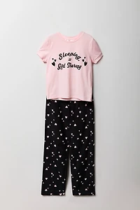 Girls Graphic T-Shirt & Plush Pant Pajama Set