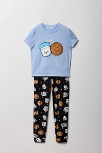 Girls Cute Graphic T-Shirt & Printed Velour Pajama Set