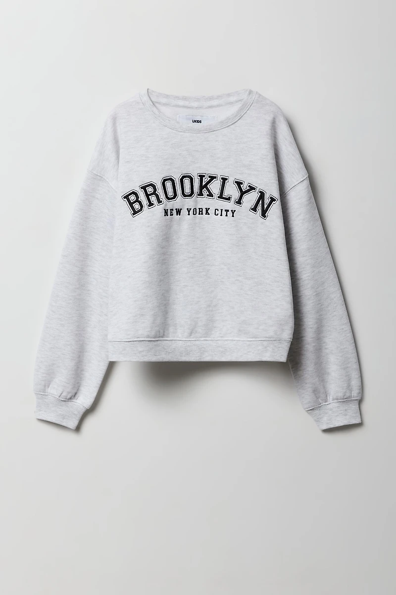 Chandail en molleton à broderie City pour filles