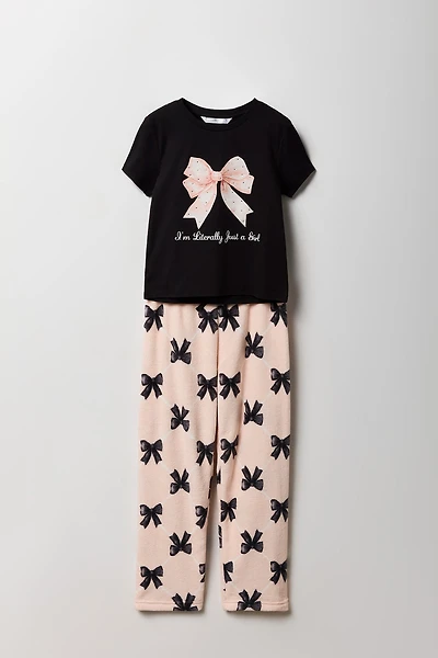Girls Graphic T-Shirt & Plush Pant 2 Piece Pajama Set