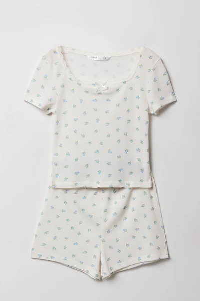 Ensemble pyjama avec haut à pois liséré de dentelle et short