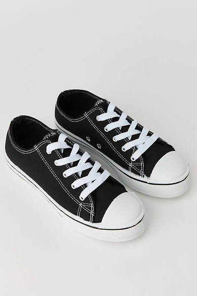 Girls Canvas Low Top Lace Up Sneaker