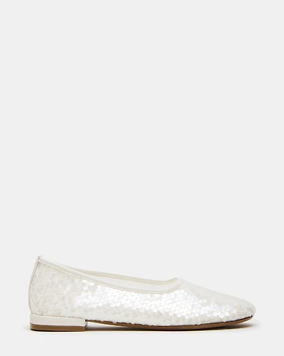 GARCELLE WHITE