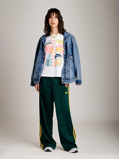 Sardines Picnic Blanket Tee