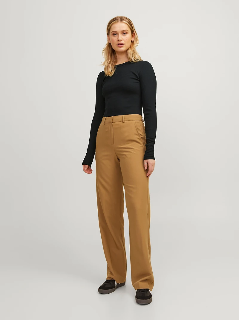 Freya Rib Long Sleeve T-Shirt