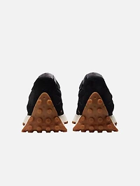 327 Sneaker