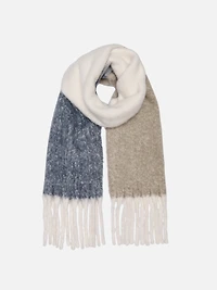 Bonnie Long Fringe Scarf