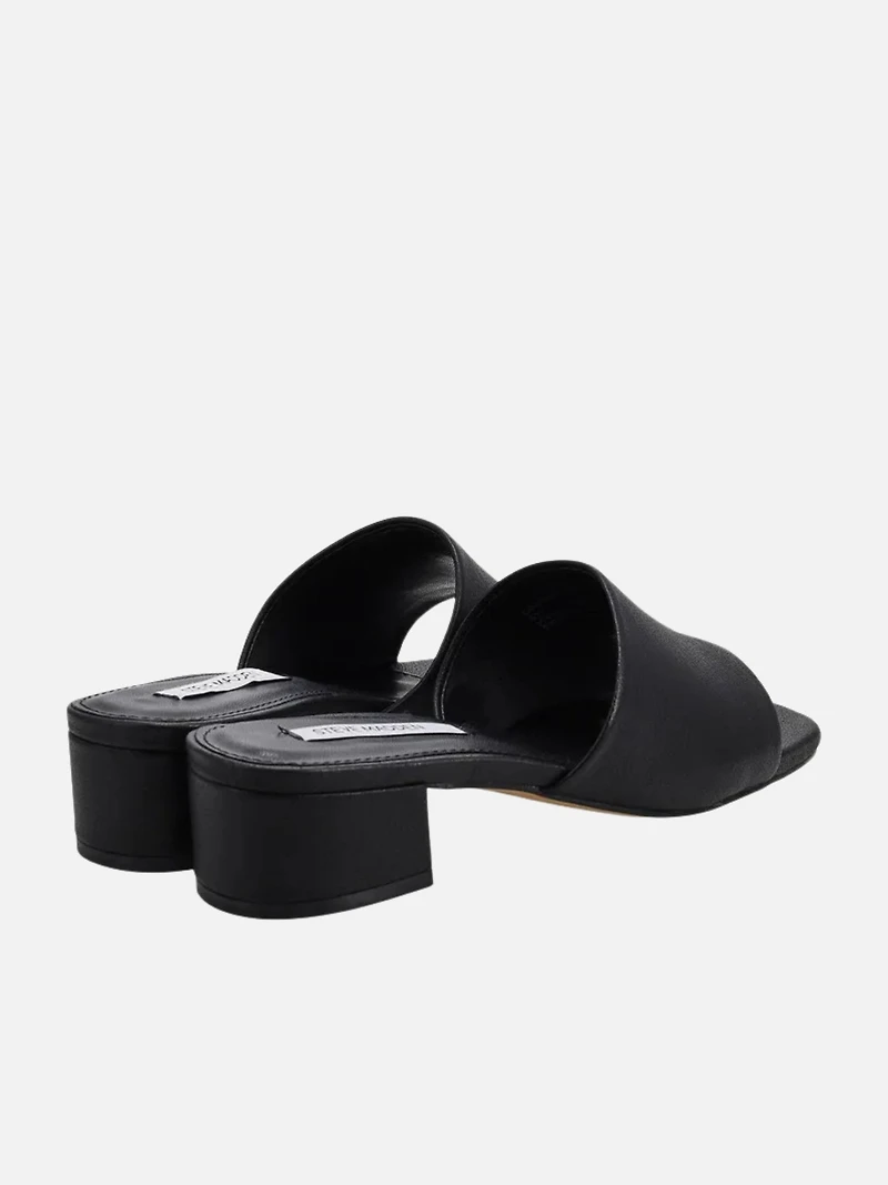 Deserve Slide Sandal