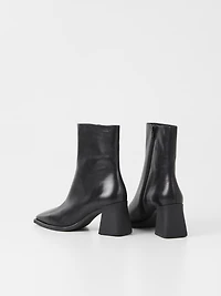Hedda Ankle Boot