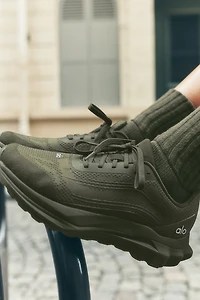 ALO Runner - Green Olive