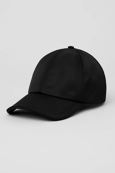 Alo Yoga Satin Off-Duty Cap - Black | The Summit display picture 1