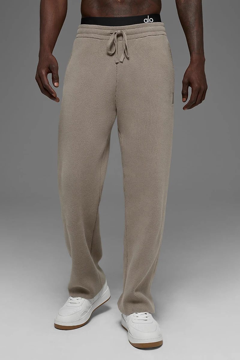 Alo Yoga Scholar Straight Leg Sweatpant | The Summit