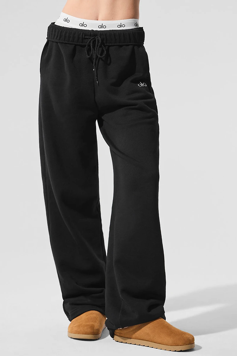 Accolade Straight Leg Sweatpant