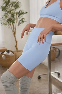 5" Seamless Ribbed Favorite Short - Seashell Blue