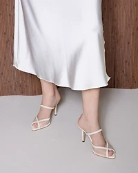 Gloxinia Off White Leather