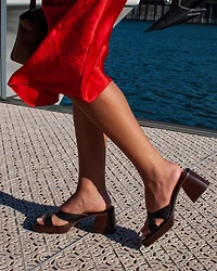 Isadora Black Leather