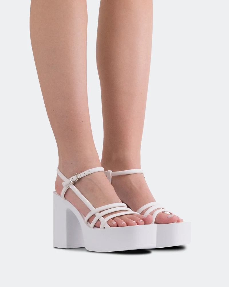 Minou White Leather