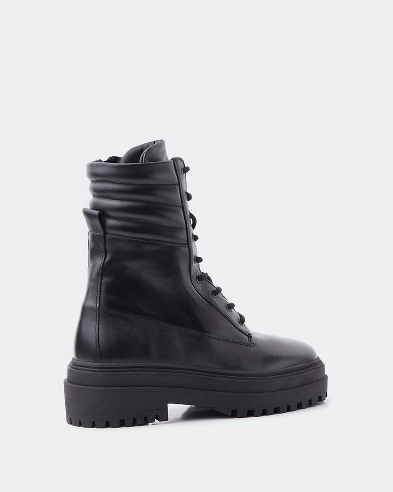 Joliette Black Leather