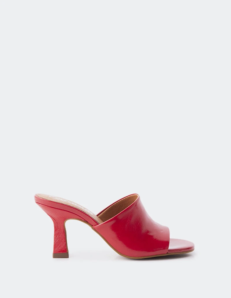 Pinto Red Leather
