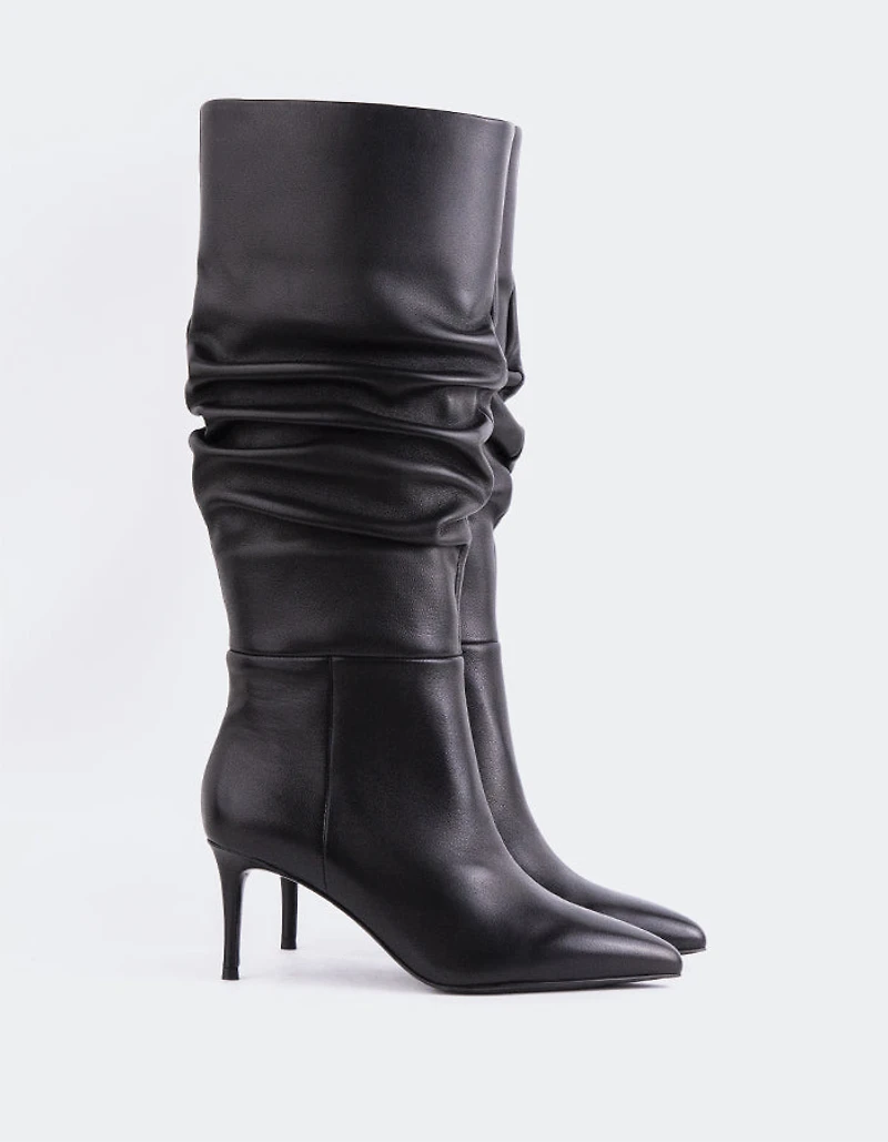 Altair Black Leather