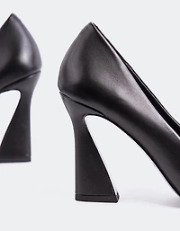 Amanda Black Leather