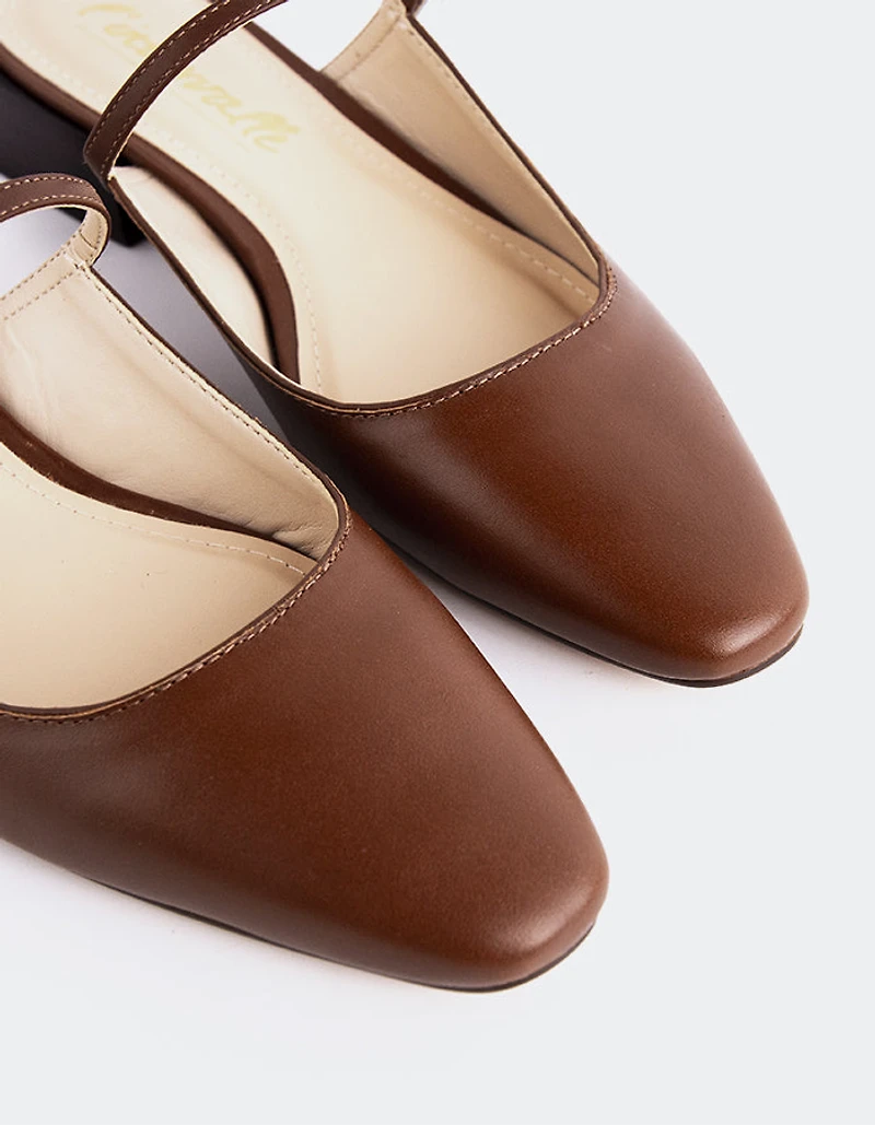 Calantha Cognac Leather