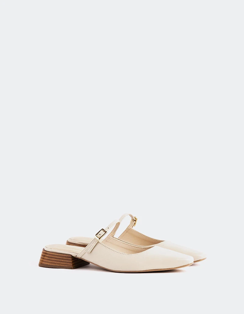 Calantha Off White Leather
