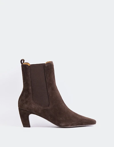 Cartago Chocolate Suede