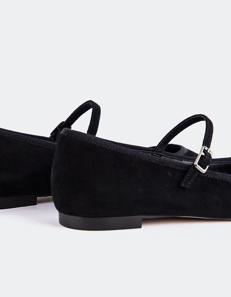 Casilina Black Suede
