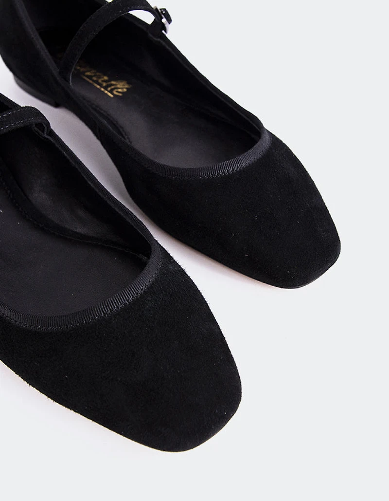 Casilina Black Suede