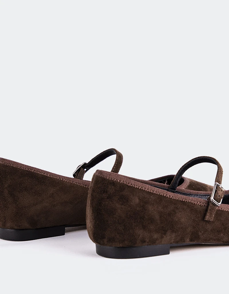 Casilina Brown Suede