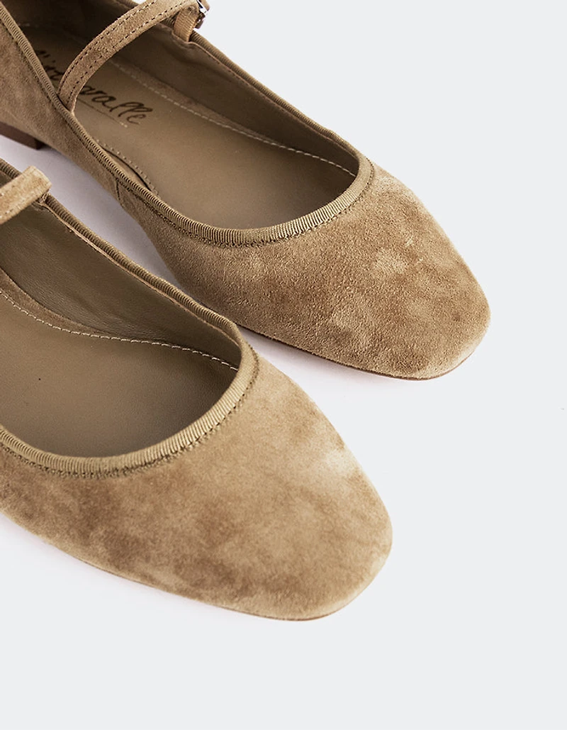 Casilina Taupe Suede