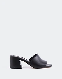 Clarabelle Black Leather