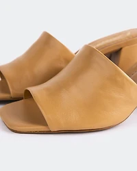 Clarabelle Camel Leather