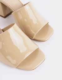 Clarabelle Nude Patent