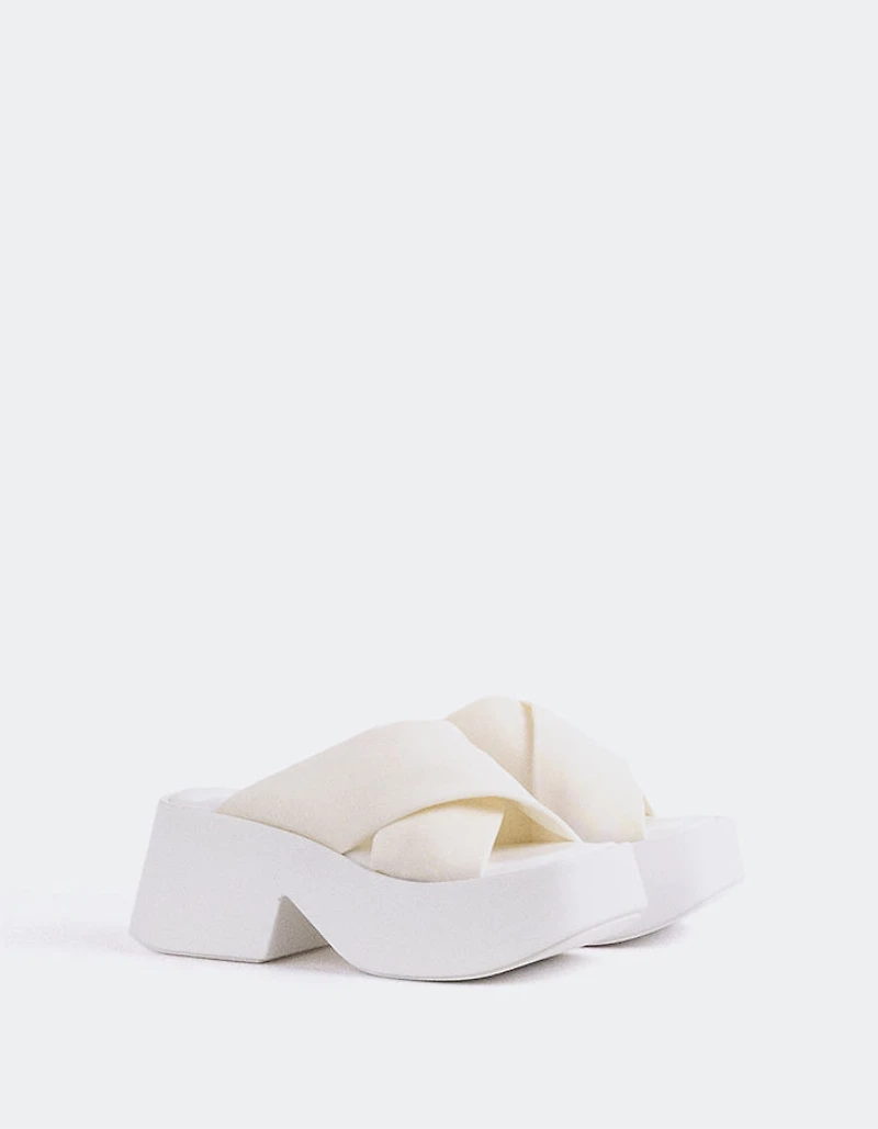 Colibri White Lycra