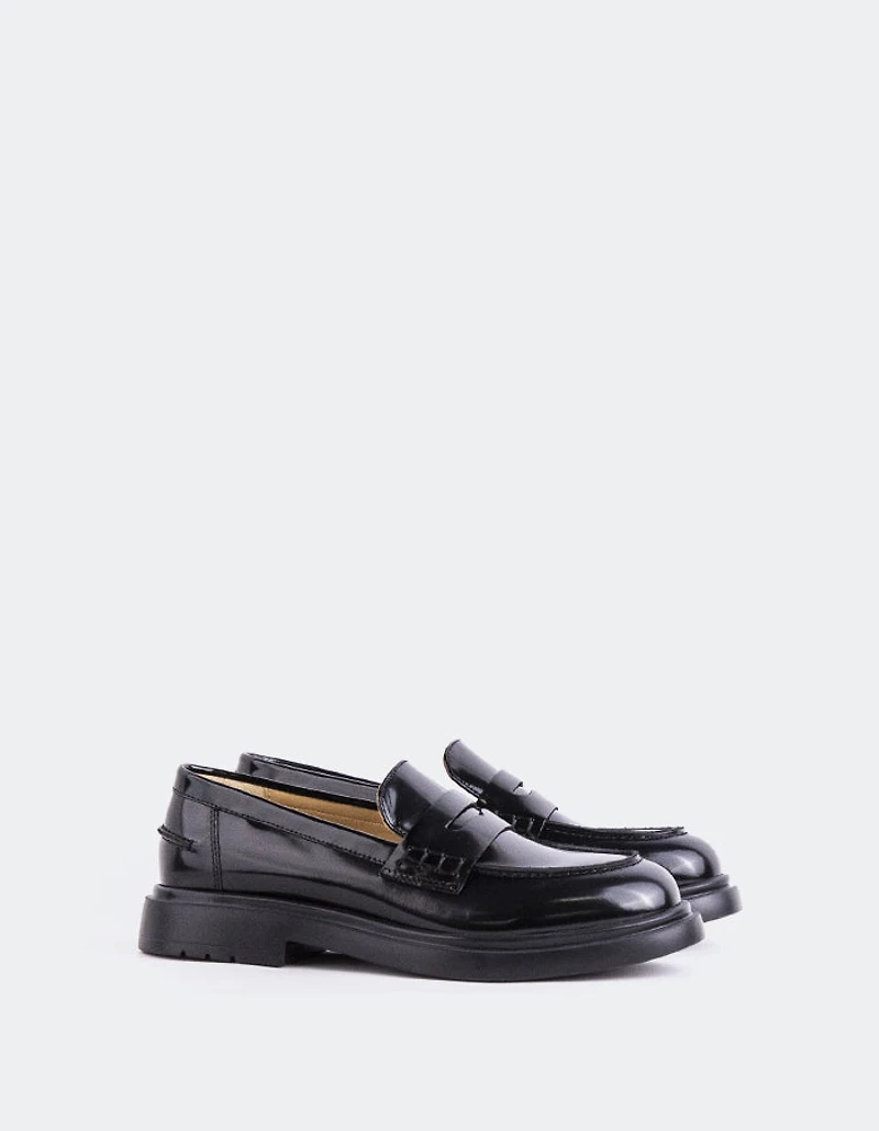 Corry Black Leather