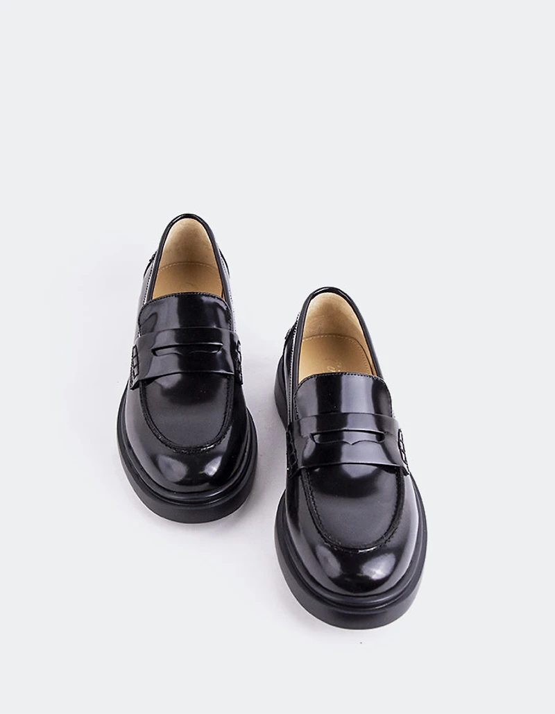 Corry Black Leather