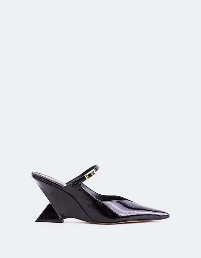 Creselle Black Naplack