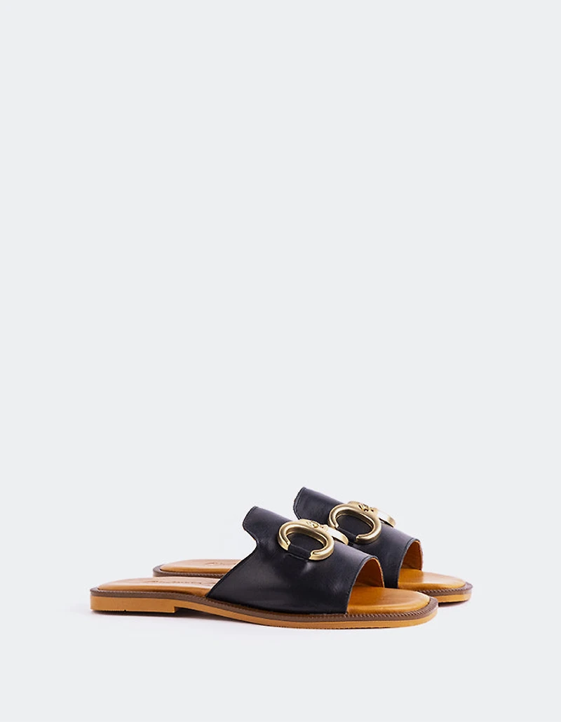 Dauphine Black Leather