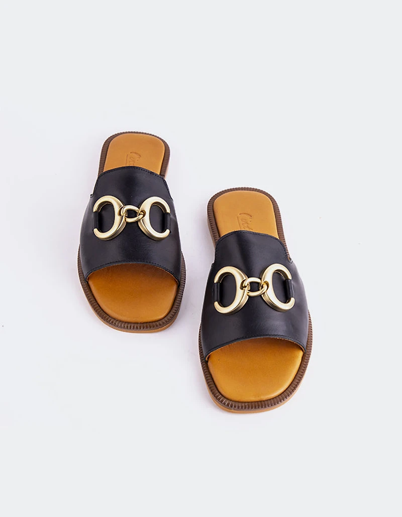 Dauphine Black Leather