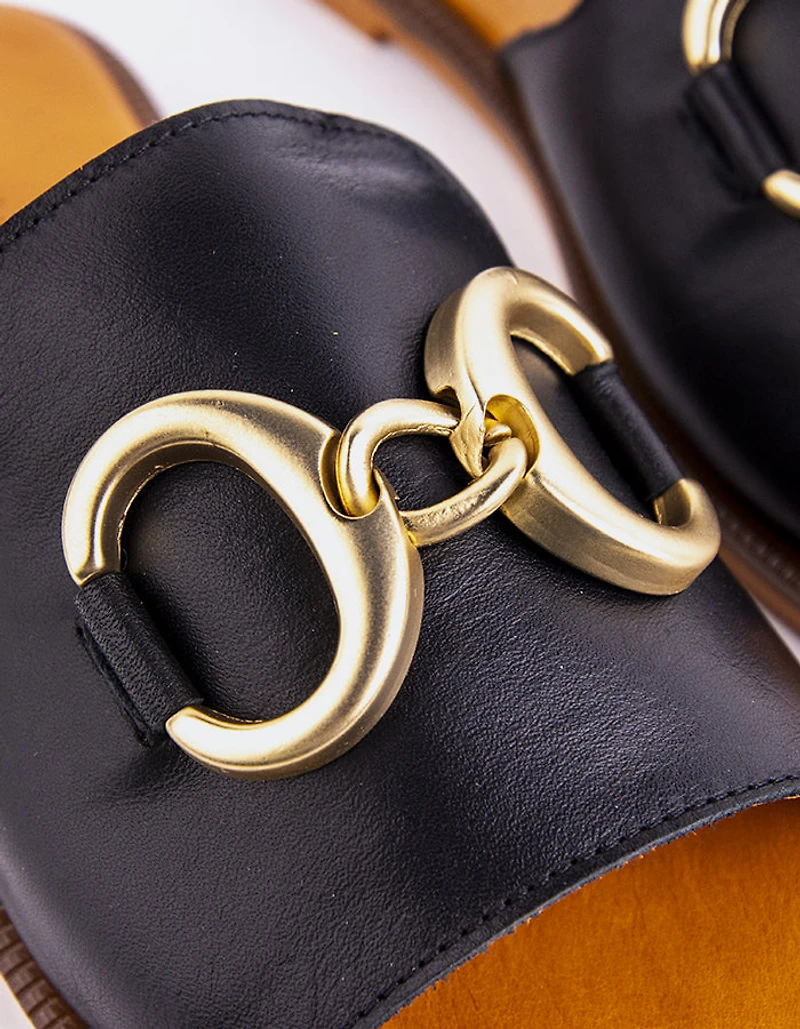 Dauphine Black Leather