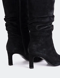 Davila Black Suede