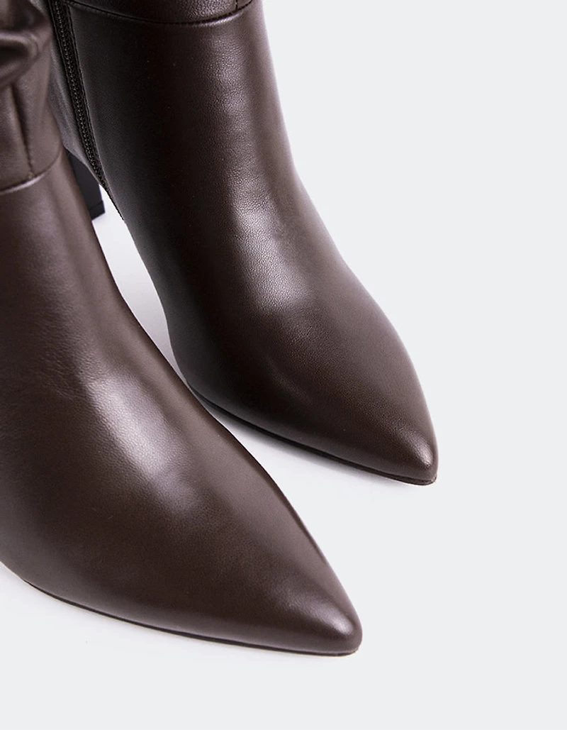 Davila Brown Leather