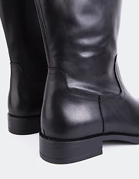 Delorre Black Leather