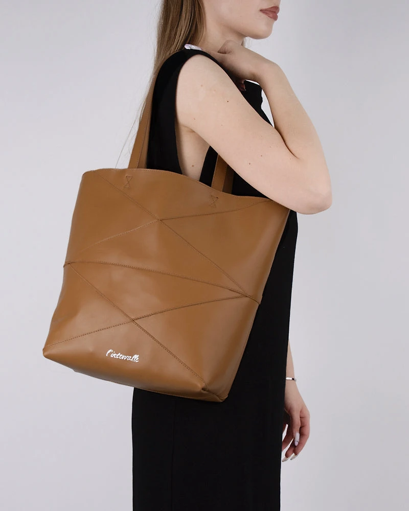 Dialoque Camel Leather