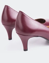 Edzell Burgundy Leather