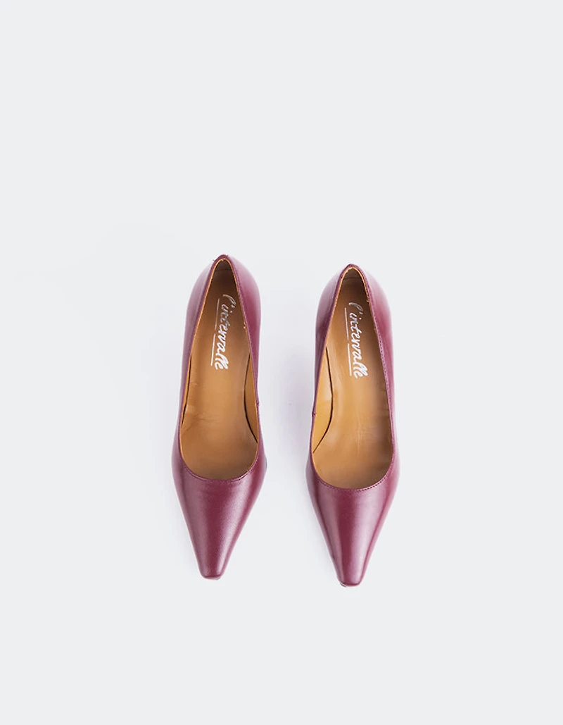 Edzell Burgundy Leather
