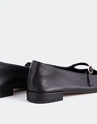 Erynnis Black Leather